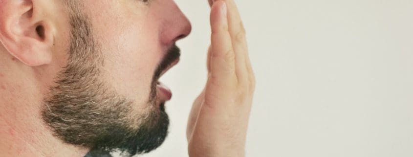 Halitosis o mal aliento: Entrevista a nuestra Dra. Mª Carmen Sánchez 2 halitosis o mal aliento