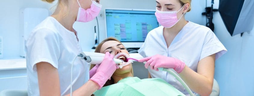 Escáner 3D intraoral en Clínica Dental Benalúa