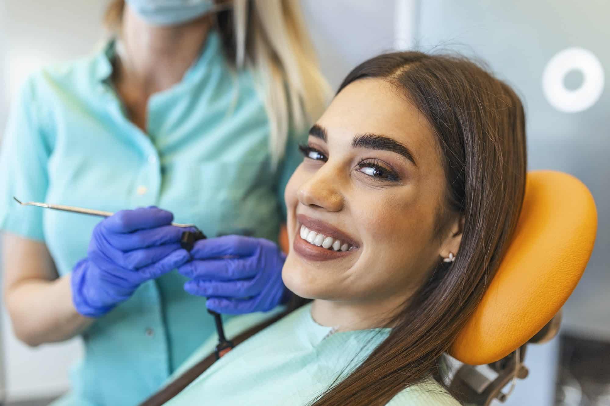 paciente clínica dental en época de coronavirus - dentistas preparados para el coronavirus