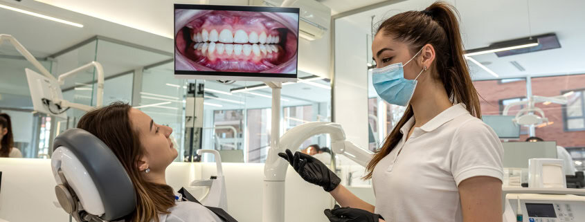 Importancia de las revisiones dentales post-vacaciones: Protege tu sonrisa después del verano 18 revisión dental