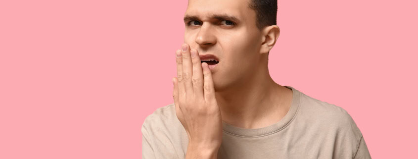 Causas Comunes de la Halitosis y Cómo Combatirla 11 causas del mal aliento