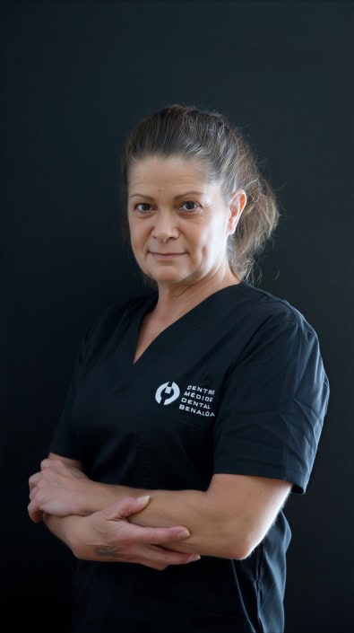 Stéphanie Pinto de Lemos, ayudante de gabinete de Clínica Dental Benalúa